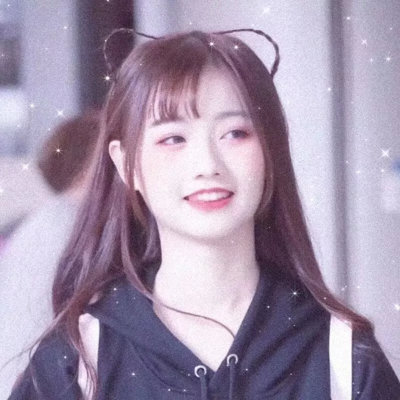 菲比梦游奇境